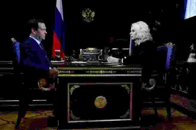 Медведев поручил подготовить новый вариант Бюджетного кодекса