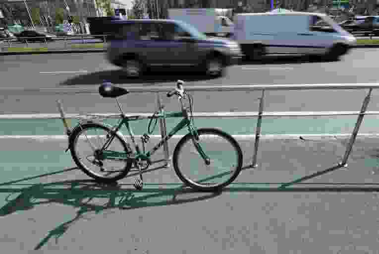 В РФ появятся новые дорожные знаки и разметка для спокойной езды велосипедистов