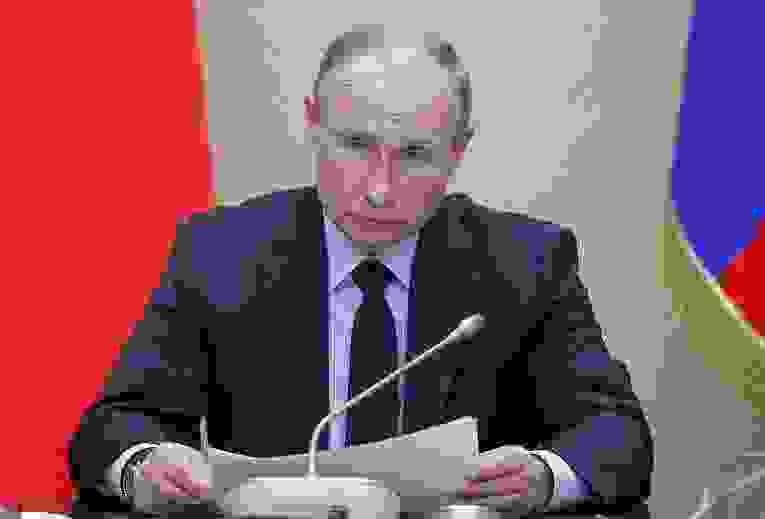 Президент РФ уточнил порядок внесения в Госдуму законопроектов с поправками в КоАП 