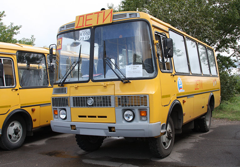 С 1 сентября платные дороги станут бесплатными для школьных автобусов 
