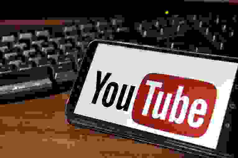 В ГД назвали малореализуемой полную блокировку YouTube на территории России 
