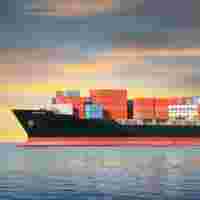 Повышены нормы беспошлинного ввоза в ЕАЭС товаров для личного пользования наземным и морским транспортом либо в пешем порядке