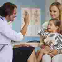 Минздрав России перечислил ряд нозологий, наличие которых у ребенка старше 4 лет  позволяет поместить его в больницу вместе с одним из родителей