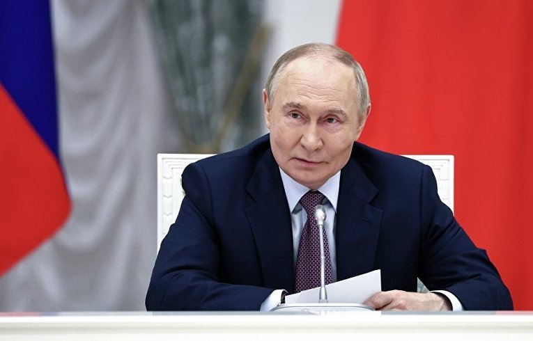 Кредитные каникулы по поручению Путина распространят на защитников приграничья 