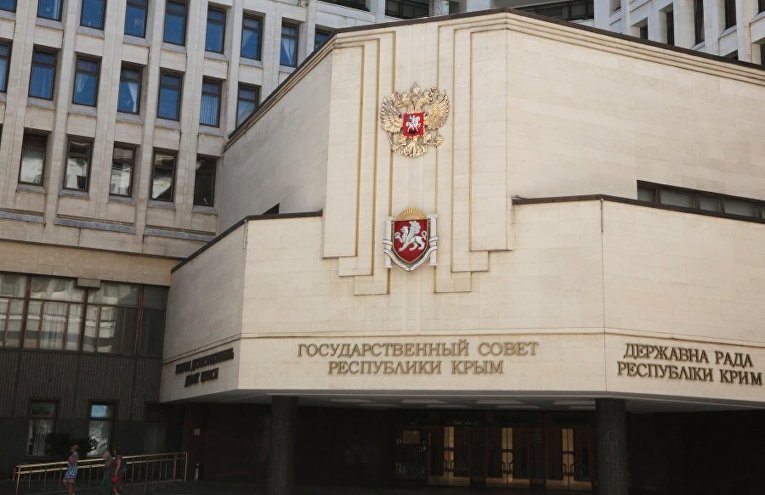 Госсовет Крыма принял законопроект о выплатах на бизнес для участников СВО 