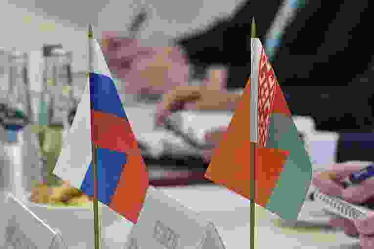 Соглашение РФ и Беларуси об исполнении решений судов внесено в комитет Госдумы